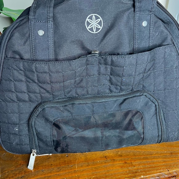Gaiam Black Everythng Fits Gym Bag - Picture 7 of 10